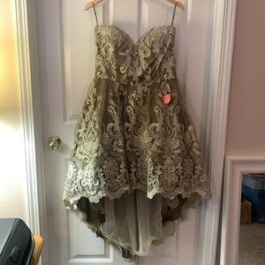 Chi Chi London Gold Party Dress New With Tags!